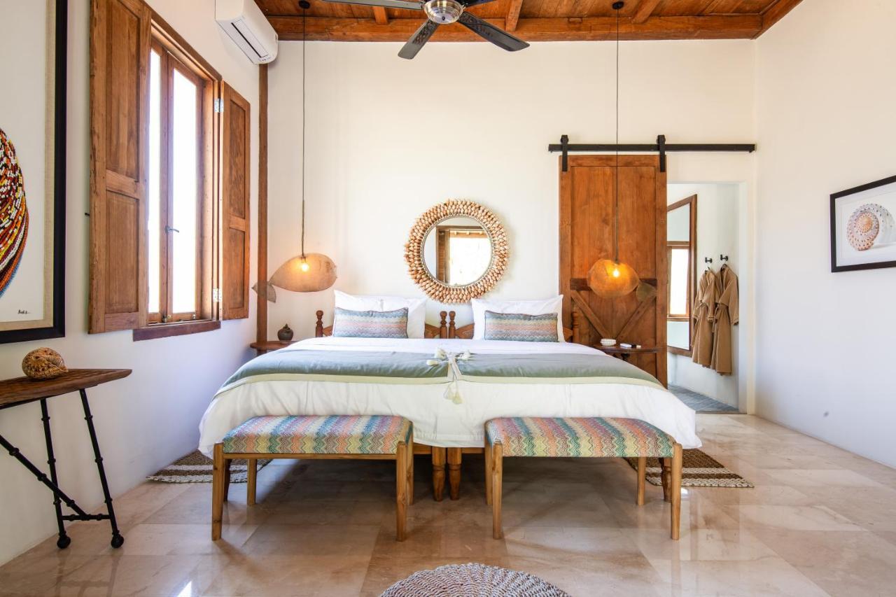 Villa Pulau Cinta Boutique Suites Gili Meno Ngoại thất bức ảnh